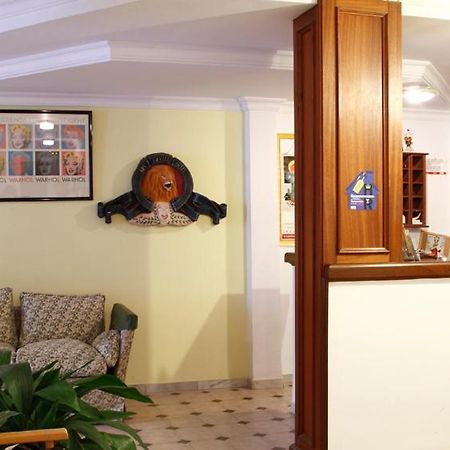 Bed & Breakfast Niagara L'Alfàs del Pi Esterno foto